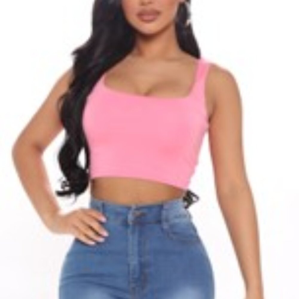 Fashion Nova Anything But Square Tank – Pink Size: XL